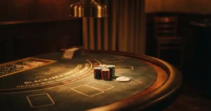 Blackjack på nätet i Sverige – licens, regler och kostnad 2026